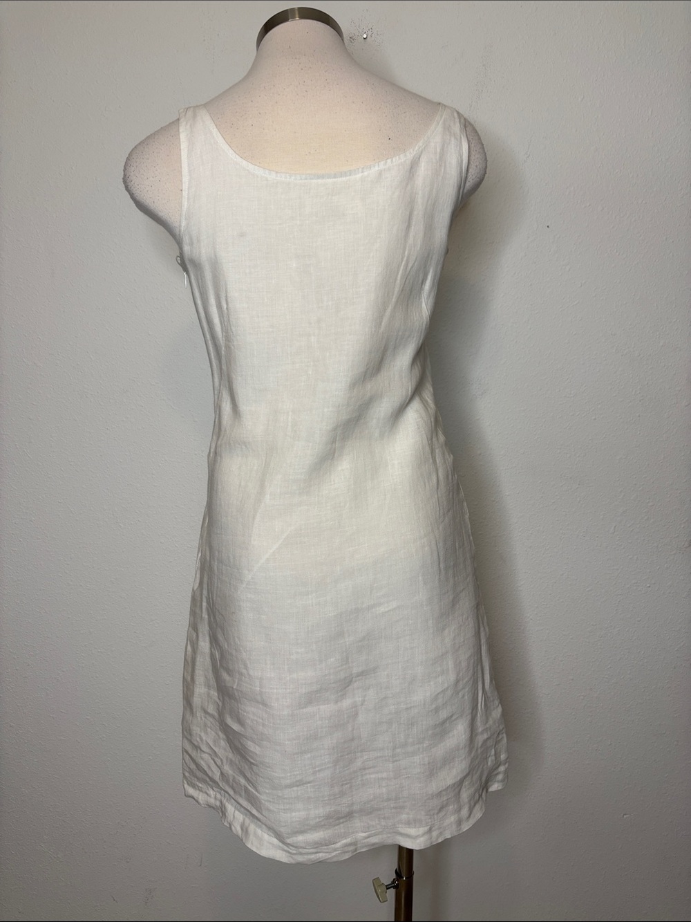 Eileen Fisher White Sleeveless Embellished Linen Mini Dress - Picture 8 of 11